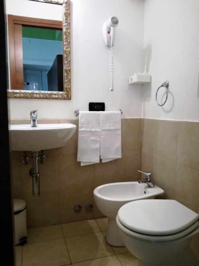Marvi Hotel Rome Bagian luar foto