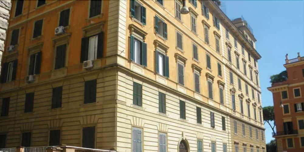 Marvi Hotel Rome Bagian luar foto